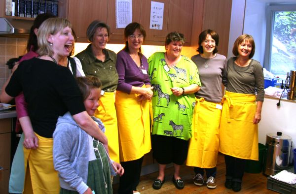 02-13-12 Einw Rottmoos12, 600px Das Mitarbeiter-Küchenteam. Es sorgte am Nachmittag für Kaffee und Kuchen.